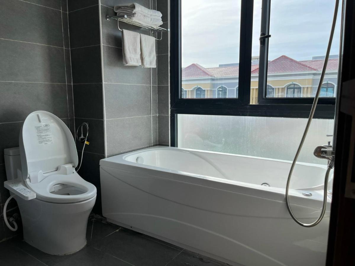 Апарт отель K-House, Grand World Дуонг-Донг Экстерьер фото